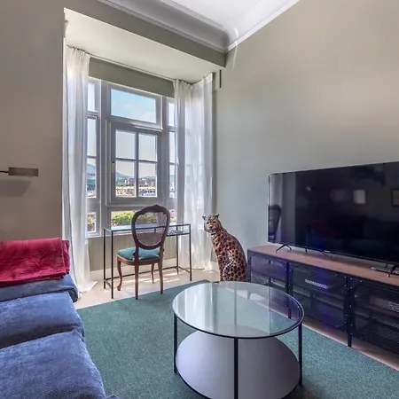 Apartment Market Ii By Aston